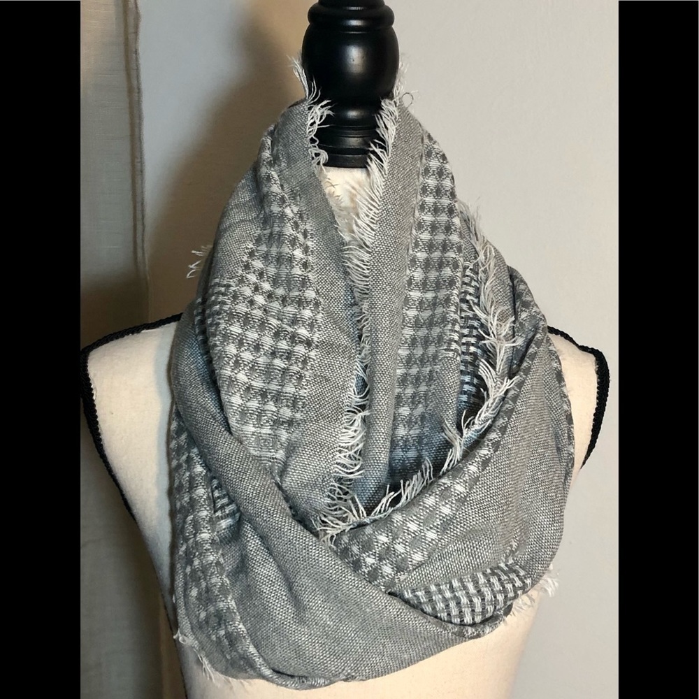 Target forever gray /white scarf